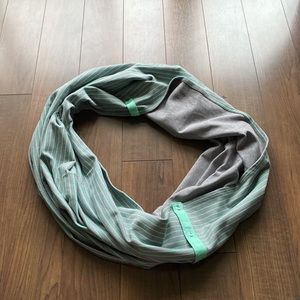 Lululemon Vinyasa Scarf
